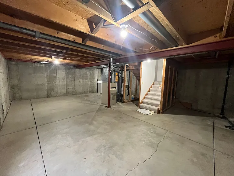 7734 Yates St — Photo 25