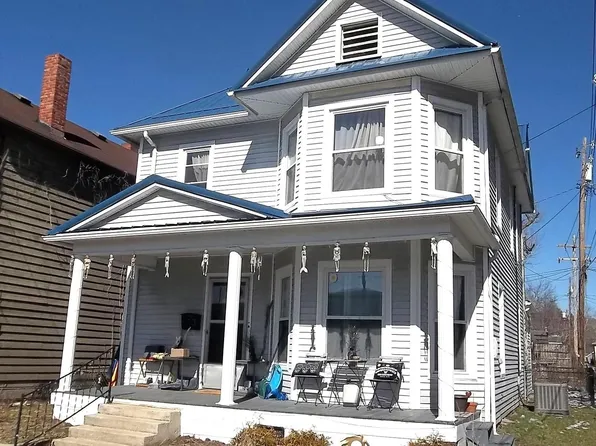 3 Guy St, Elkins, WV 26241