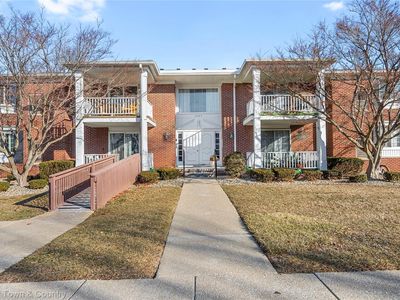 1744 Harrison Ave #C-5, Trenton, MI, 48183