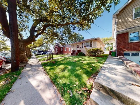 206 Bache Ave, Staten Island, NY 10306