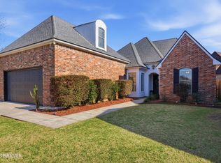 116 Spring Cypress Dr, Broussard, LA 70518