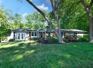 1592 Leslie St, Asheboro, NC 27205