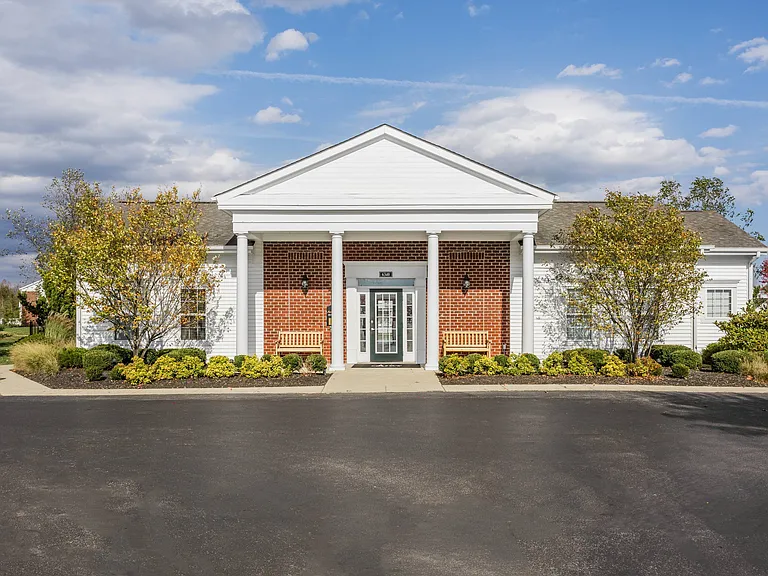 Clubhouse and Leasing Office
