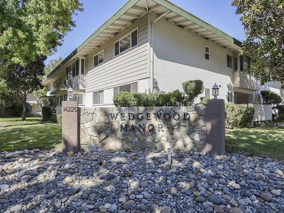 1st image of 14225 Lora Dr APT 39
