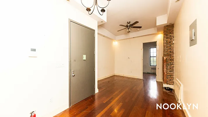 Rented by Nooklyn NYC LLC | media 13