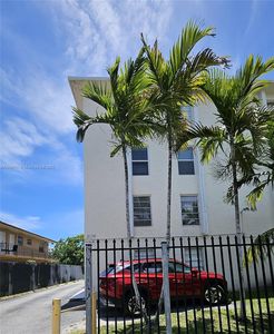 2138 SW 6th St APT 403, Miami, FL, 33135