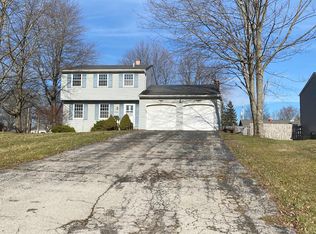 4896 Pine Trace Dr #1, Youngstown, OH
