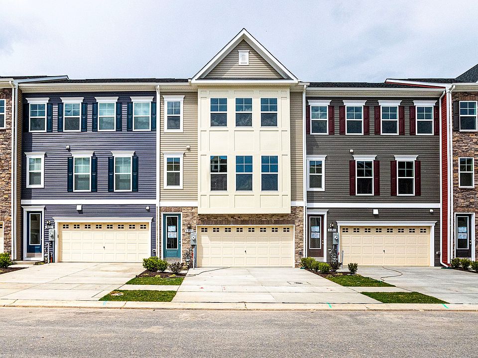 Luxurious Townhomes