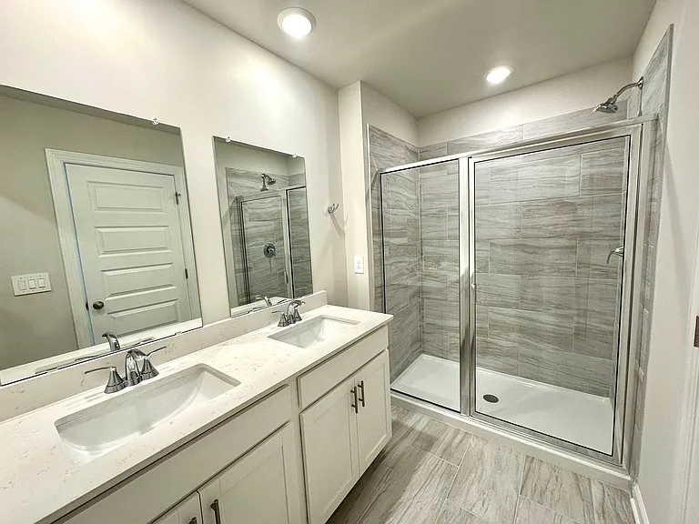 307 Hampton George Ct — Photo 13