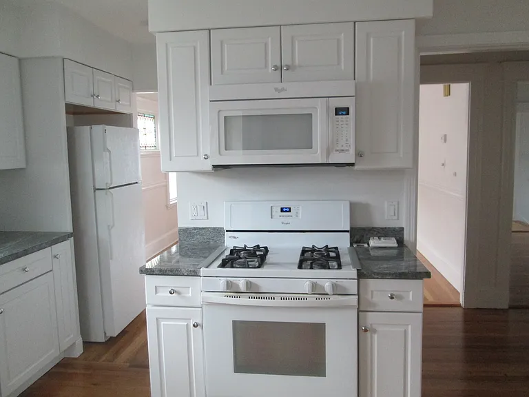 83 Webster St #83 — Photo 7
