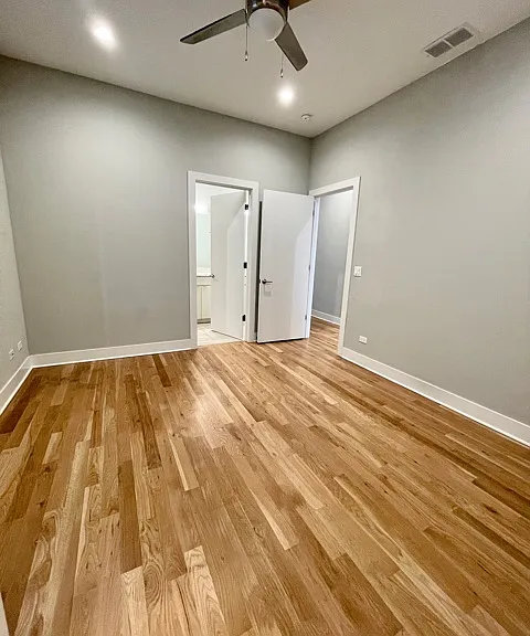 4555 N Ravenswood Ave #303 — Photo 16