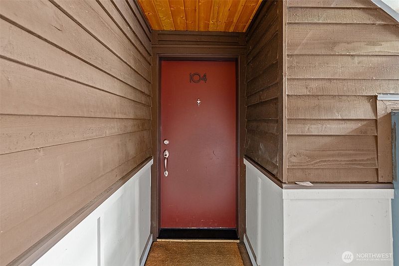 4th image of 15140 NE 82nd Street #104