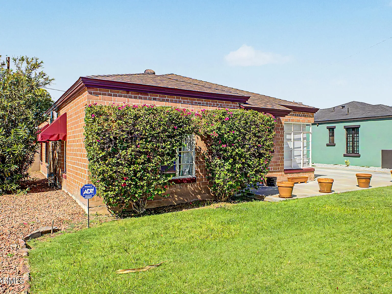3 bed, 1.0 bath, 1448 sqft, $2,860 — Photo 4