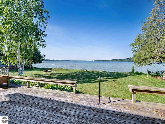 2nd image of 4937 N Lake Leelanau Dr