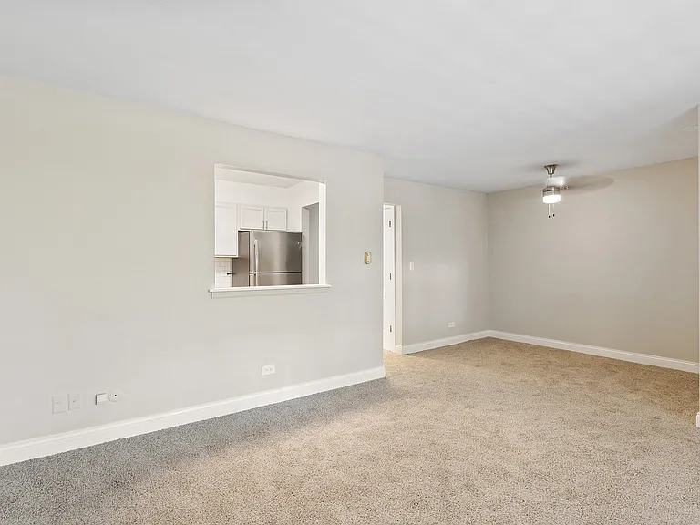 The Hinsdale — Photo 24