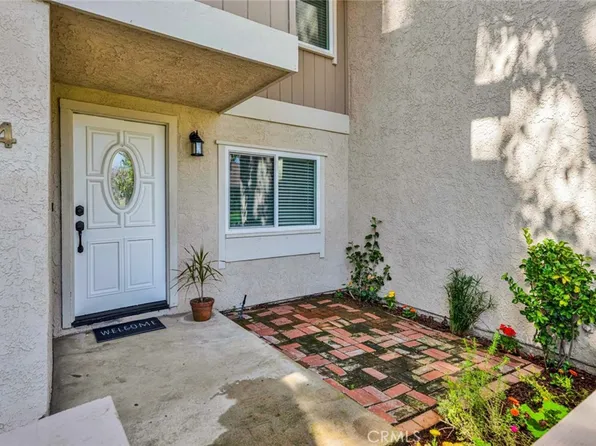 14 Snowberry #27, Irvine, CA 92604