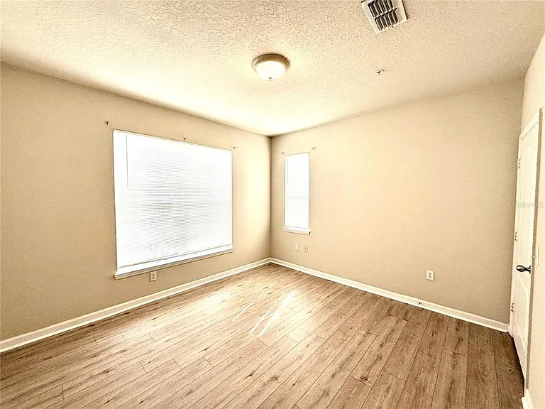 8842 Villa View Cir #3 — Photo 16
