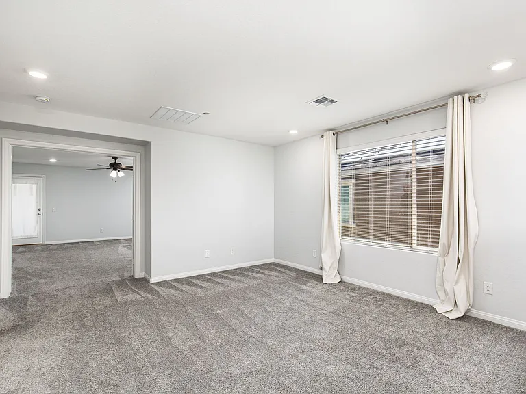 12586 Huckleberry Oak Ave — Photo 20