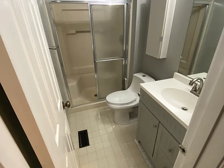 2708 E Side Dr — Photo 25