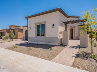 561 E Veterans Way, Queen Creek, AZ 85140