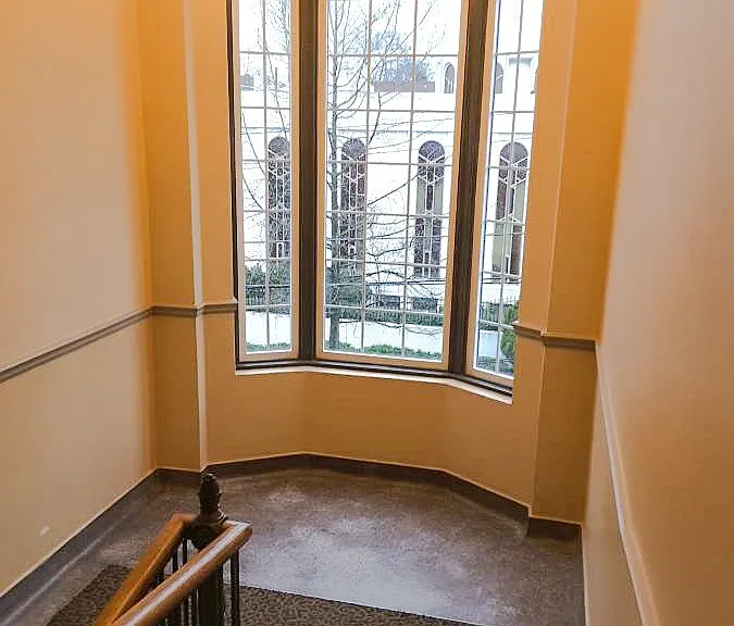 Washington Irving Apartments — Photo 9