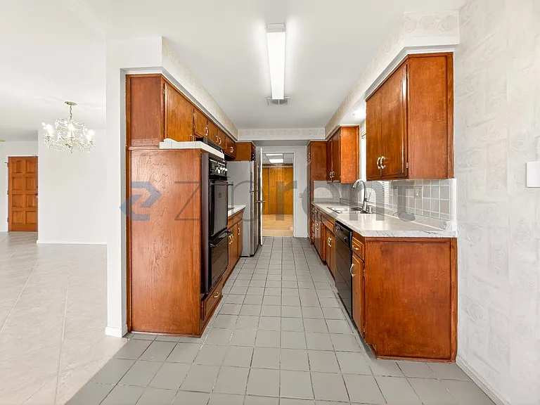 9534 Swinton Ave — Photo 9