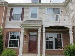 2275 Concord Dr, McHenry, IL 60050