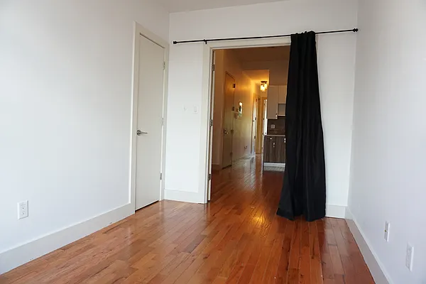 Rented by Rennit Inc. | media 17