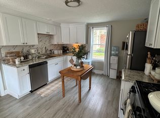 12 Phelps Ave #1, Westfield, MA 01085