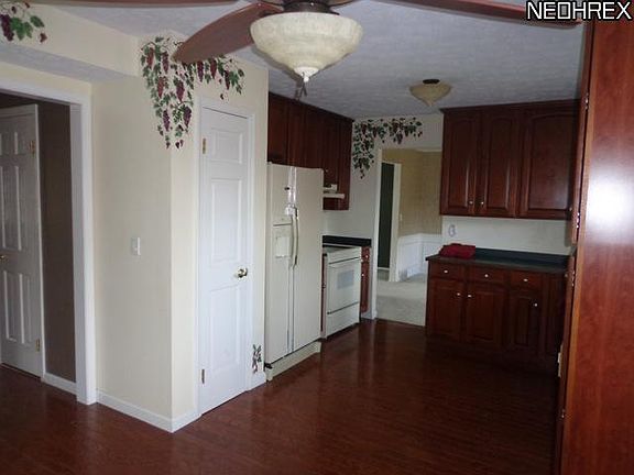 2nd image of 7075 Brightwood Dr