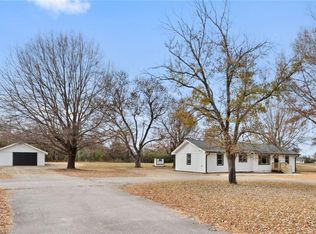 1604 Brooks Rd, Reidsville, NC 27320