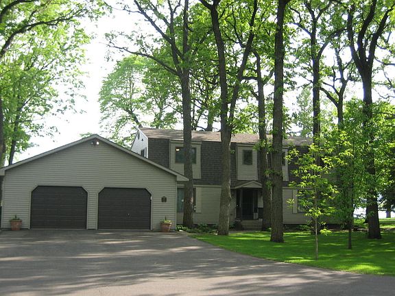 5th image of 513 N Shore Dr