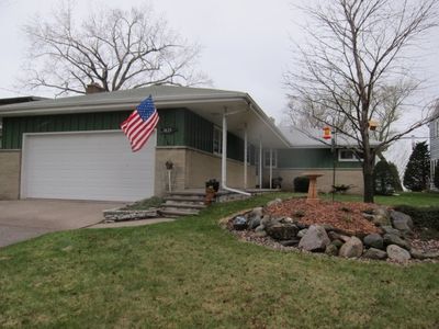 2833 Sunset Point Ln, Oshkosh, WI, 54904