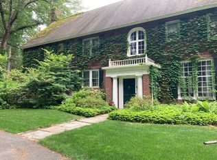 254 Fairhaven Rd #1, Concord, MA 01742