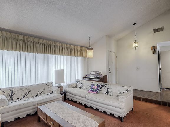 3rd image of 16601 Patronella Ave