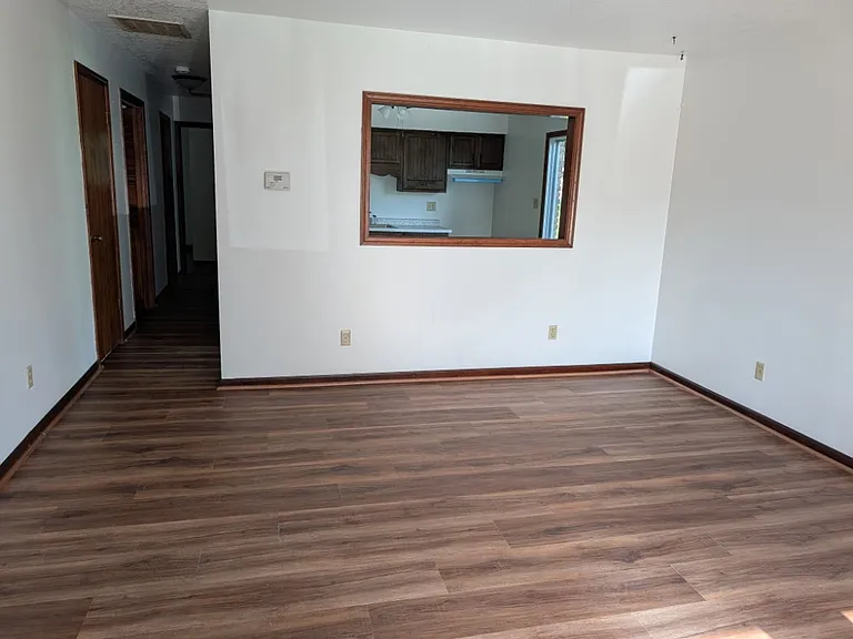 Open flow from living space into the kitchen
