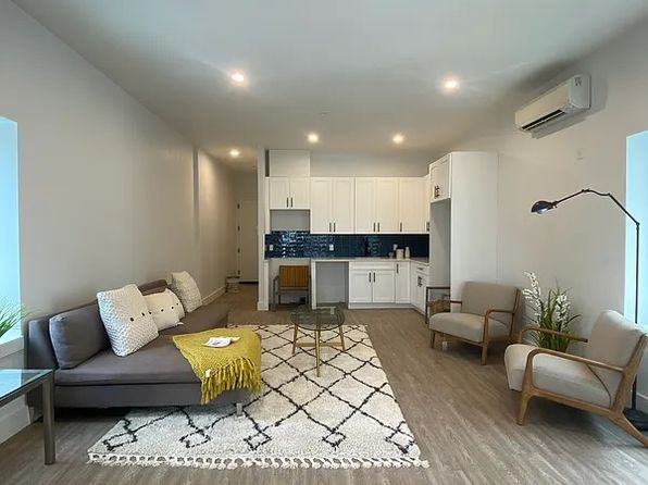 545 Saint Marks Ave #3R