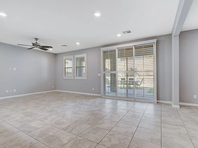 12312 Keyport Ln — Photo 10