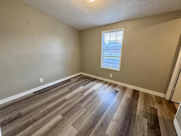 1771 Eaton St — Photo 12