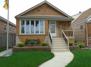 5554 S McVicker Ave, Chicago, IL