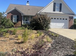 7268 Beaver Run Dr, Fayetteville, NC 28314