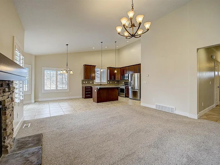 350 S Millers Mile Rd — Photo 4