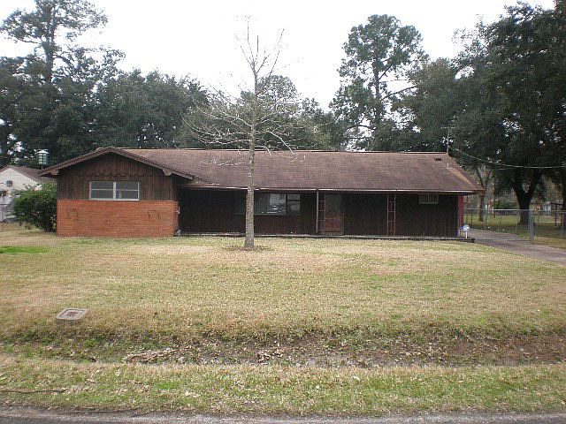 1st image of 2147 Wignall Ave