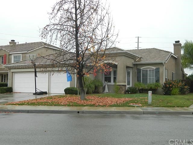 1st image of 38378 Birch Hill Ct