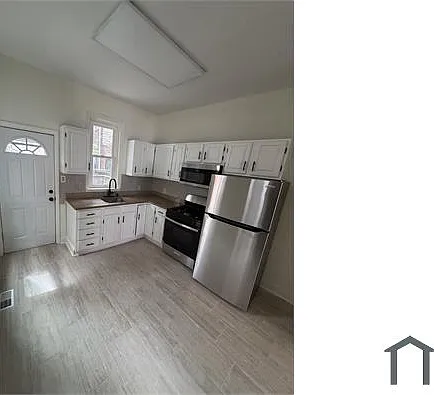 823 N Hutton St — Photo 5