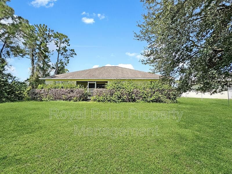 2nd image of 731 Da Vinci Ave S #1