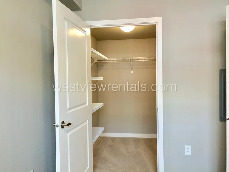 1010 Railroad Ave — Photo 400