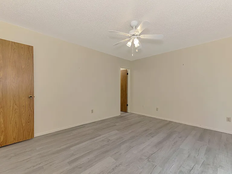 4161 66th Street Cir W — Photo 20