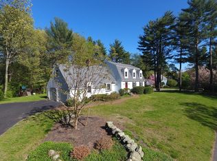 36 Crescent Ln, Sudbury, MA 01776