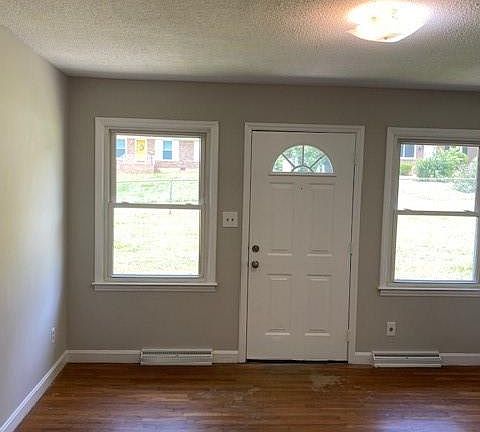 2nd image of 1008 Shenandoah Dr